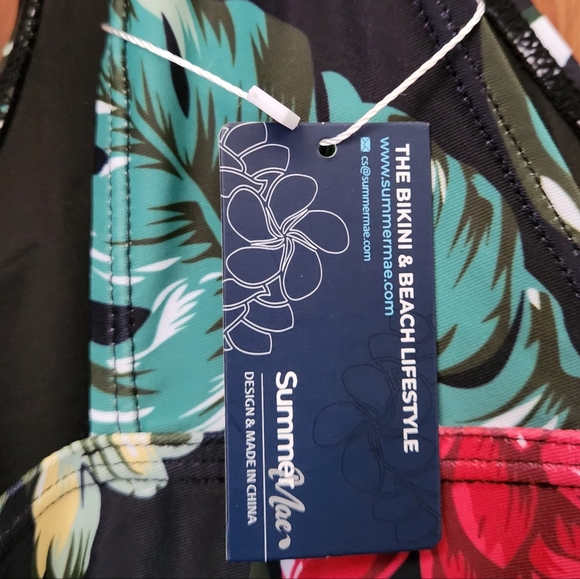 SummerMae One Piece  Skirted Swimsuit - Picture 6 of 8